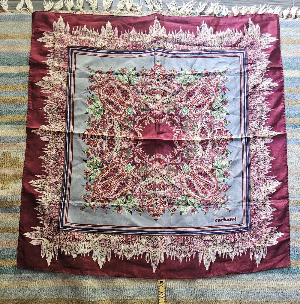 Vintage Cacharel scarf 26x26